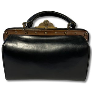 Roberta di Camerino black leather doctorbag