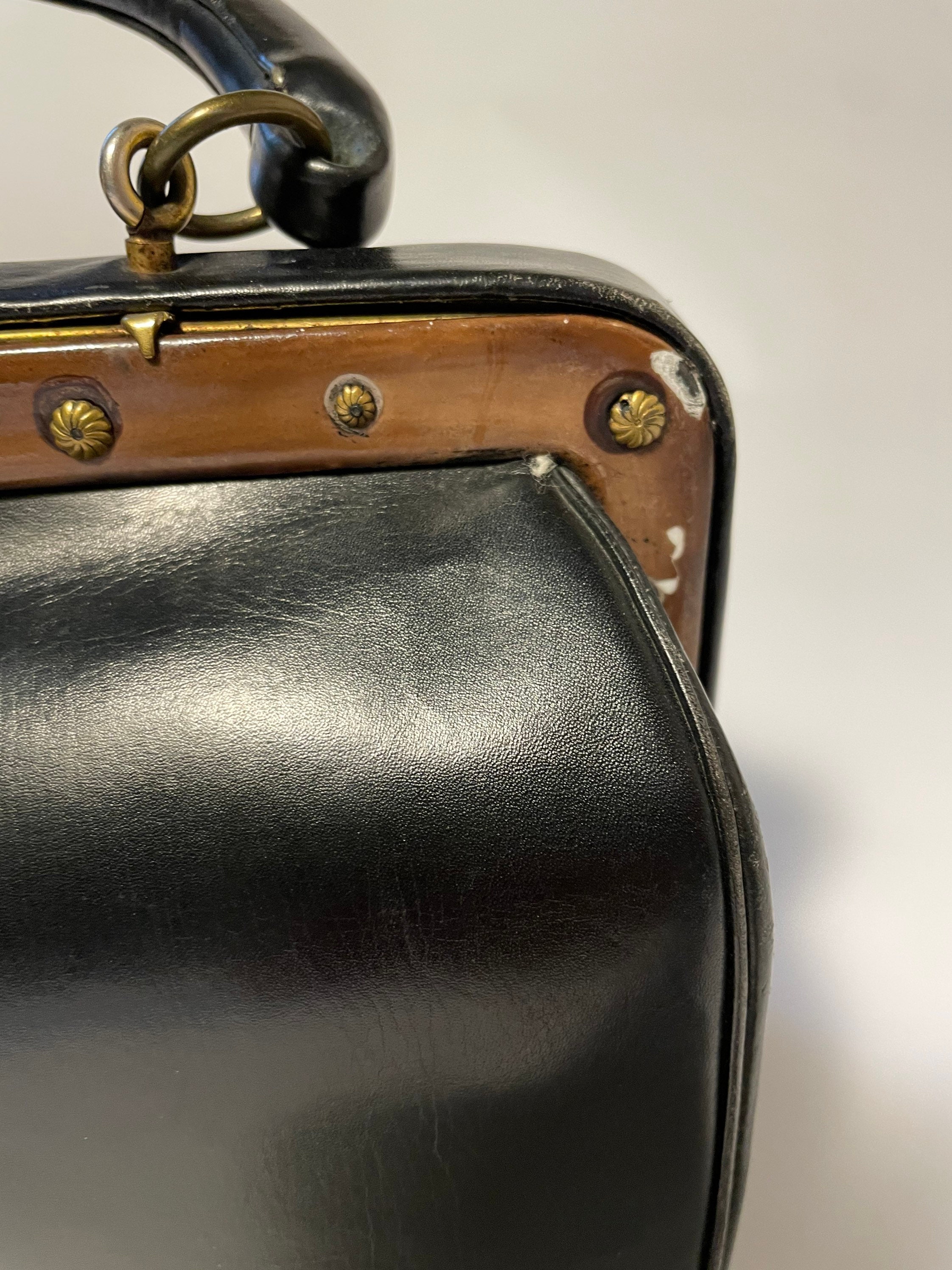 7 images Roberta di Camerino Black Leather Doctor Bag - MRS Couture