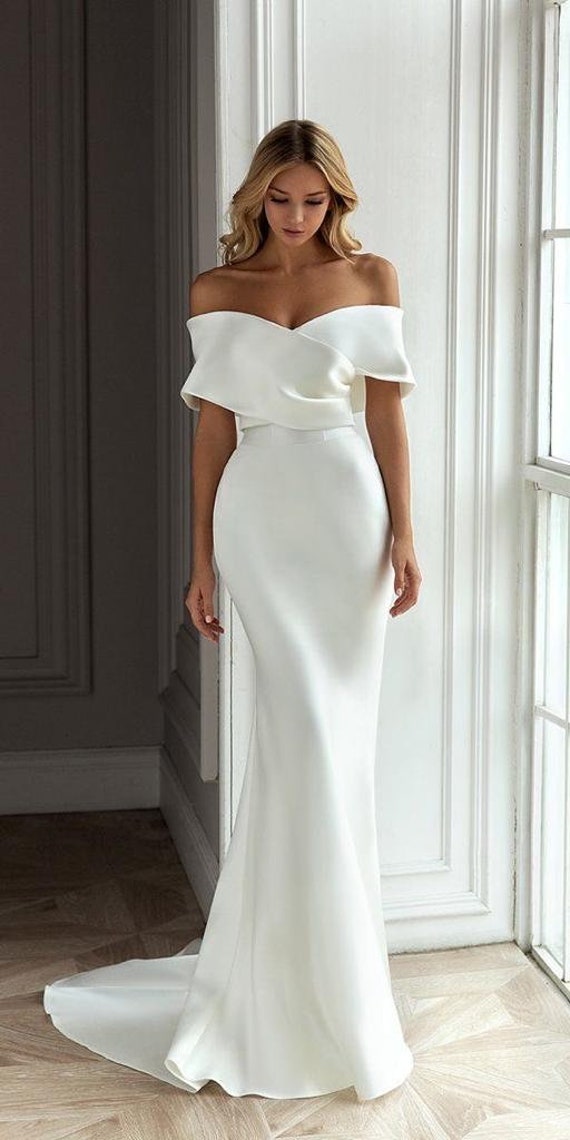 White gown for maid of honor sales