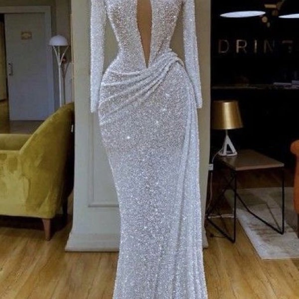 Elegant floor length prom dress,white sequins women outfit,white wedding gown,women fashion,reception dress,party gown,white shimmery attire