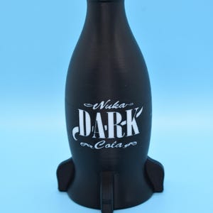 Nuka Bottles 6x Colas and Crate - Unofficial Prop (3D - printed) Dark Cola