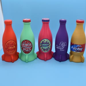 Nuka Cola Bottles - Unofficial Prop (3D - printed) Faran3D