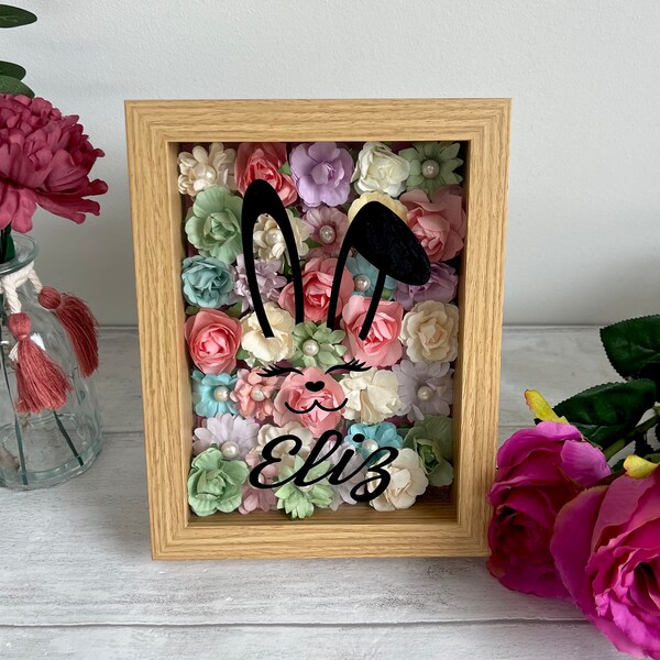Children's room decoration - Personalized Rabbit frame for girl - first name personalization - flower frame