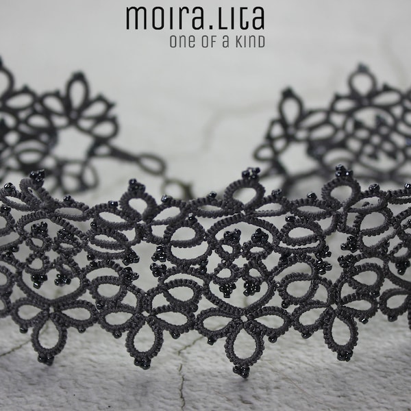 Amy Tatting Lace Choker Grau