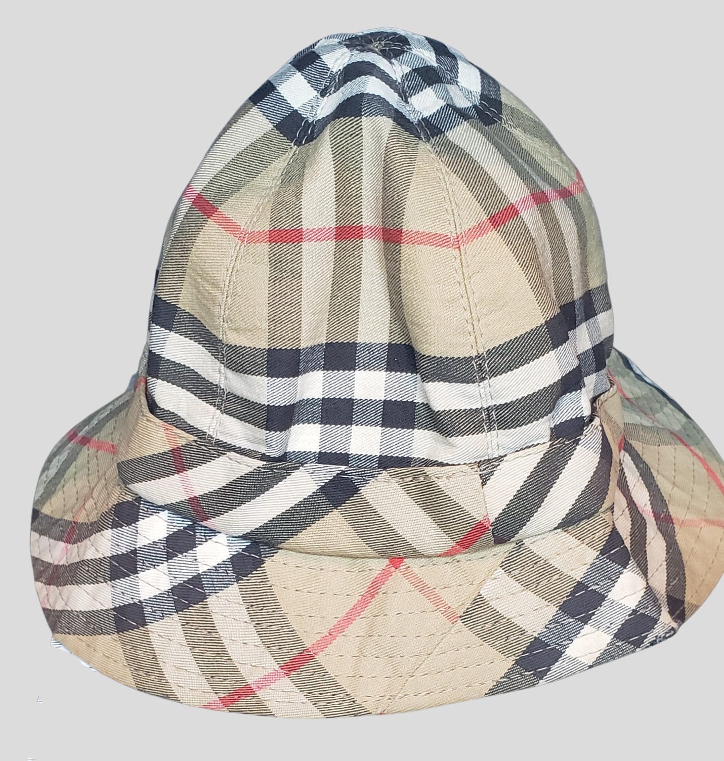 burberry bucket hat womens