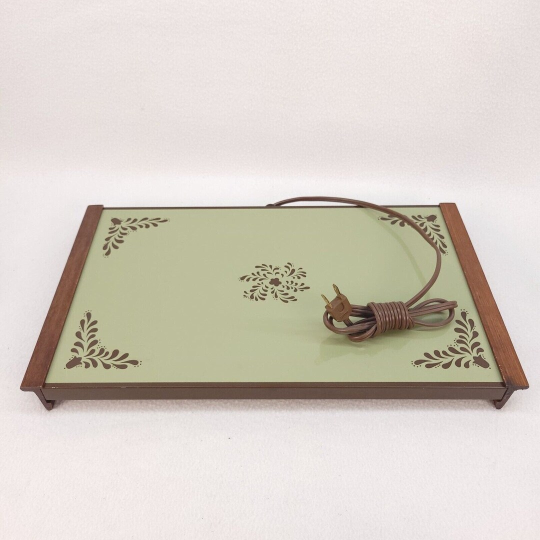 Vintage MCM Hot Electric Tray By Cornwall Corp. In Avocado Green, Model 1418, 120 Volts, AC Only