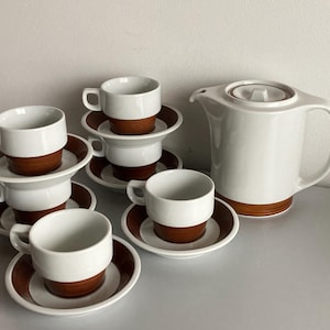 Vintage te- och kaffeservis från Mosa från 1970-talet