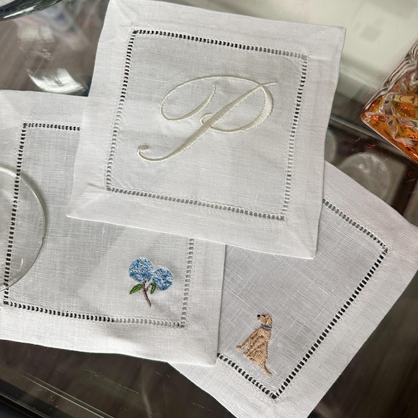Custom Dog & Hydrangea Monogram Linen Cocktail Napkins, Personalized Embroidered Napkins, Southern, Wedding, Housewarming, Engagement, Gift