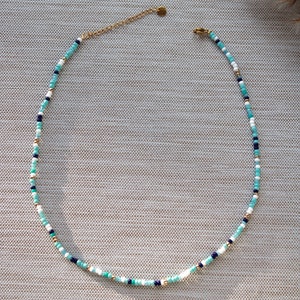 Perlenkette bunt handgemachte Kette boho Choker Halskette mit Perlen Edelstahl Gold Blau