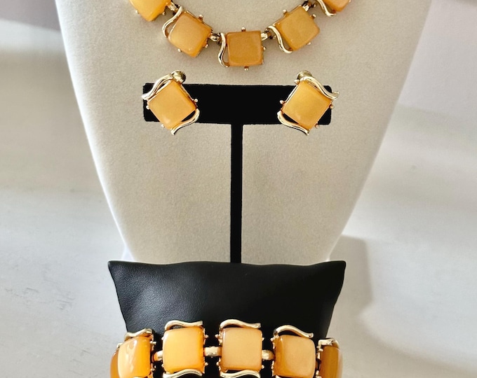 Vintage Coro Peach Moonglow Thermoset Necklace + Bracelet + Earrings