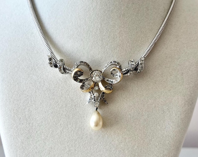 Vintage Reja Silver and Gold Tone Faux Pearl and Rhinestone Necklace 14 3/4"