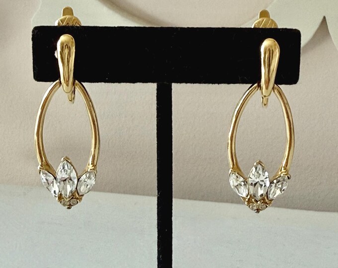 Vintage Trifari Gold Tone and Clear Rhinestone Drop Earrings
