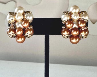 Vintage White and Coppery Acrylic Beaded Earrings Gold Tone Unsigned