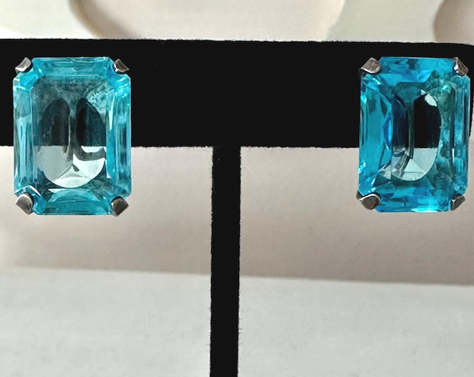 Vintage Large Emerald Cut Blue Glass Sterling Silver Earrings Unsigned Screw Back