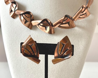 Vintage Unsigned Matisse Renoir (?) Copper Modernist Necklace + Earrings