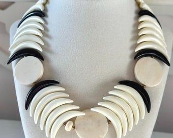 Vintage Miriam Haskell Bone and Plastic Statement Necklace 18"