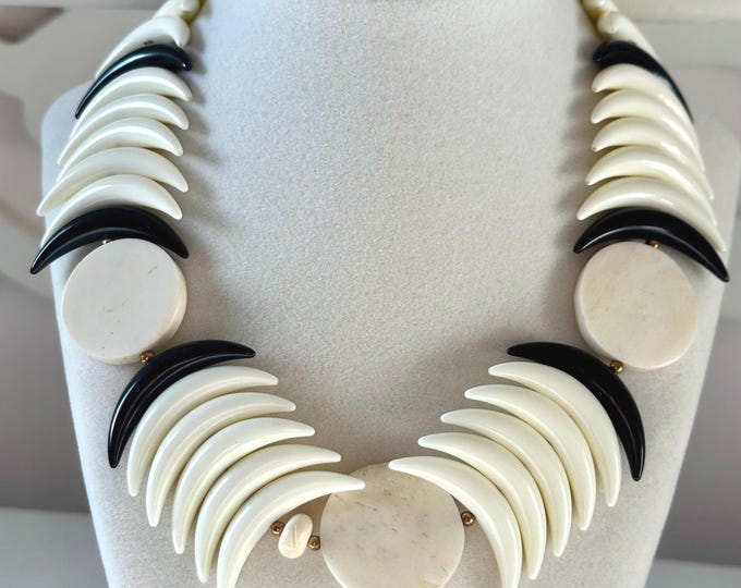 Vintage Miriam Haskell Bone and Plastic Statement Necklace 18"