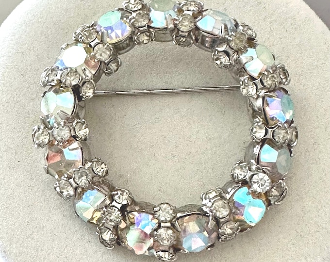 Vintage Warner Classic Wreath Brooch Aurora Borealis Rhinestones