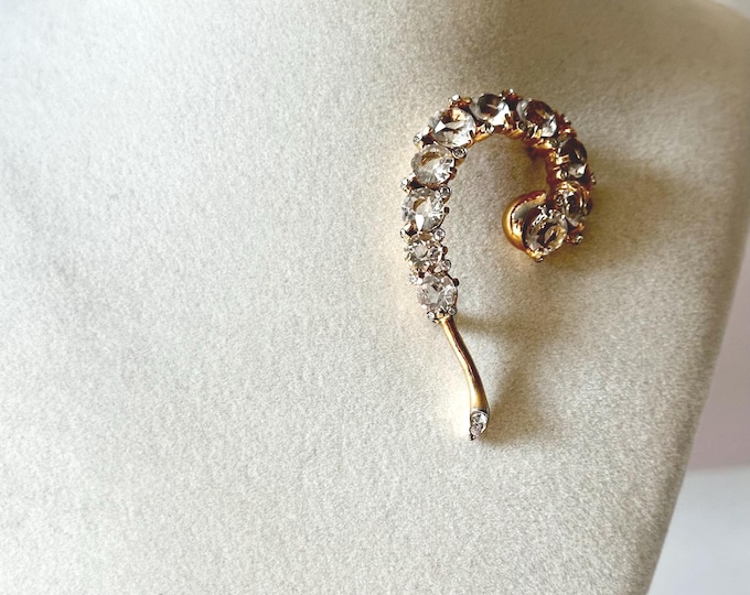 Vintage Gold Tone Rhinestone Brooch Unsigned