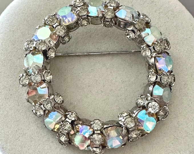 Vintage Warner Classic Wreath Brooch Aurora Borealis Rhinestones