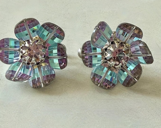 Vintage Vendome 1950s Swarovski Wisteria Pagoda Crystal Earrings