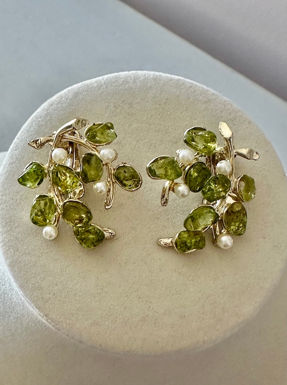 Vintage Peridot and Faux Pearl Gold Tone Earrings 