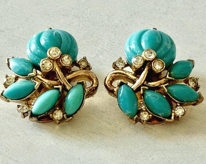 Vintage Trifari Turquoise Marquise and Molded Melon Earrings Clip On