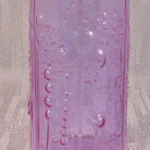 Neodymium Flora drinking glass by Oiva Toikka , Nuutajärvi