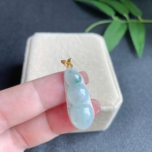 Natural Myanmar 18K Gold Icy Bean Pea Jadeite Jade Jewelry Pendant Gift for Her Certified Grade A Icy Green Floats Jadeite Pendant.