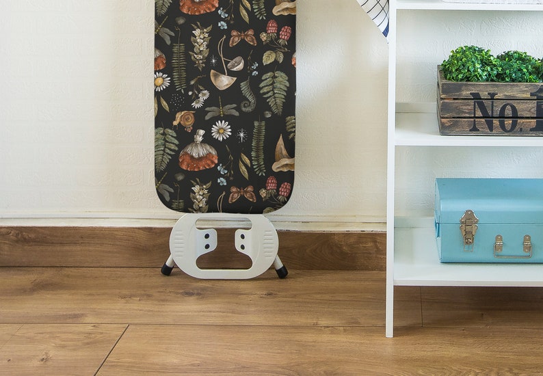 UNIVERSAL Ironing Board Cover up to 140x45cm 100% Cotton Top Layer Oeko-Tex tested for harmful substances with 3 Clips image 2