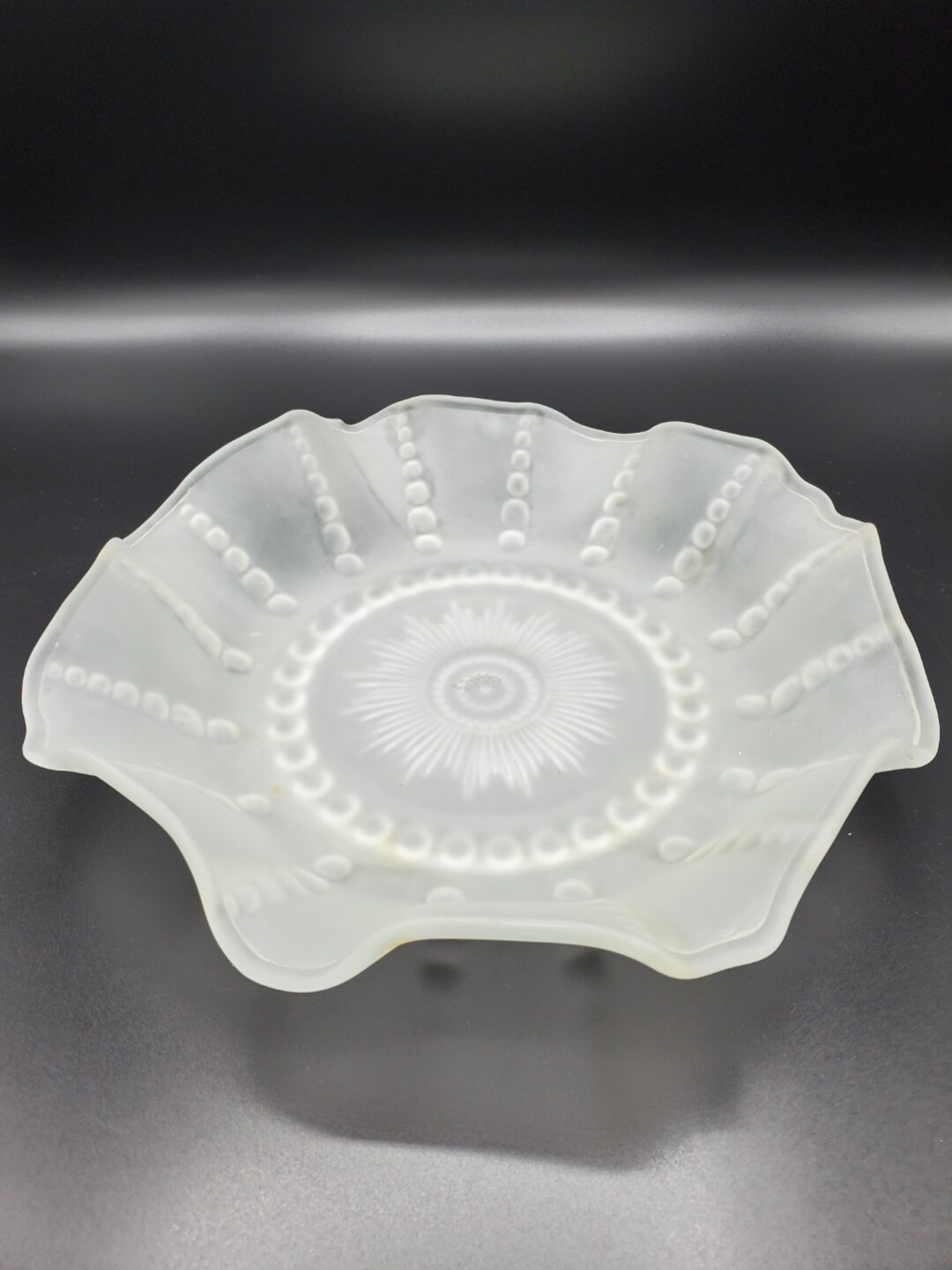 Vintage Federal Frosted Glass Fruit Bowl Colombian White Scalloped