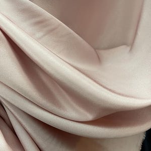 Taupe 100% zijden crêpe De chine geweldig voor galajurk, jasje, rok en meer gemaakt in ITALY