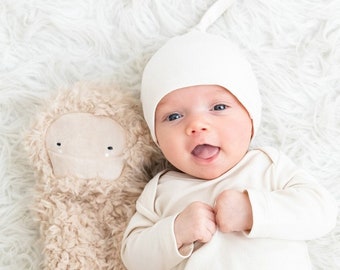 Knotted Baby Hat | Organic Cotton Baby Accessories | Newborn Girl Hat | Newborn Boy Hat | Gender Neutral | Super Soft Top Knot Infant Hat