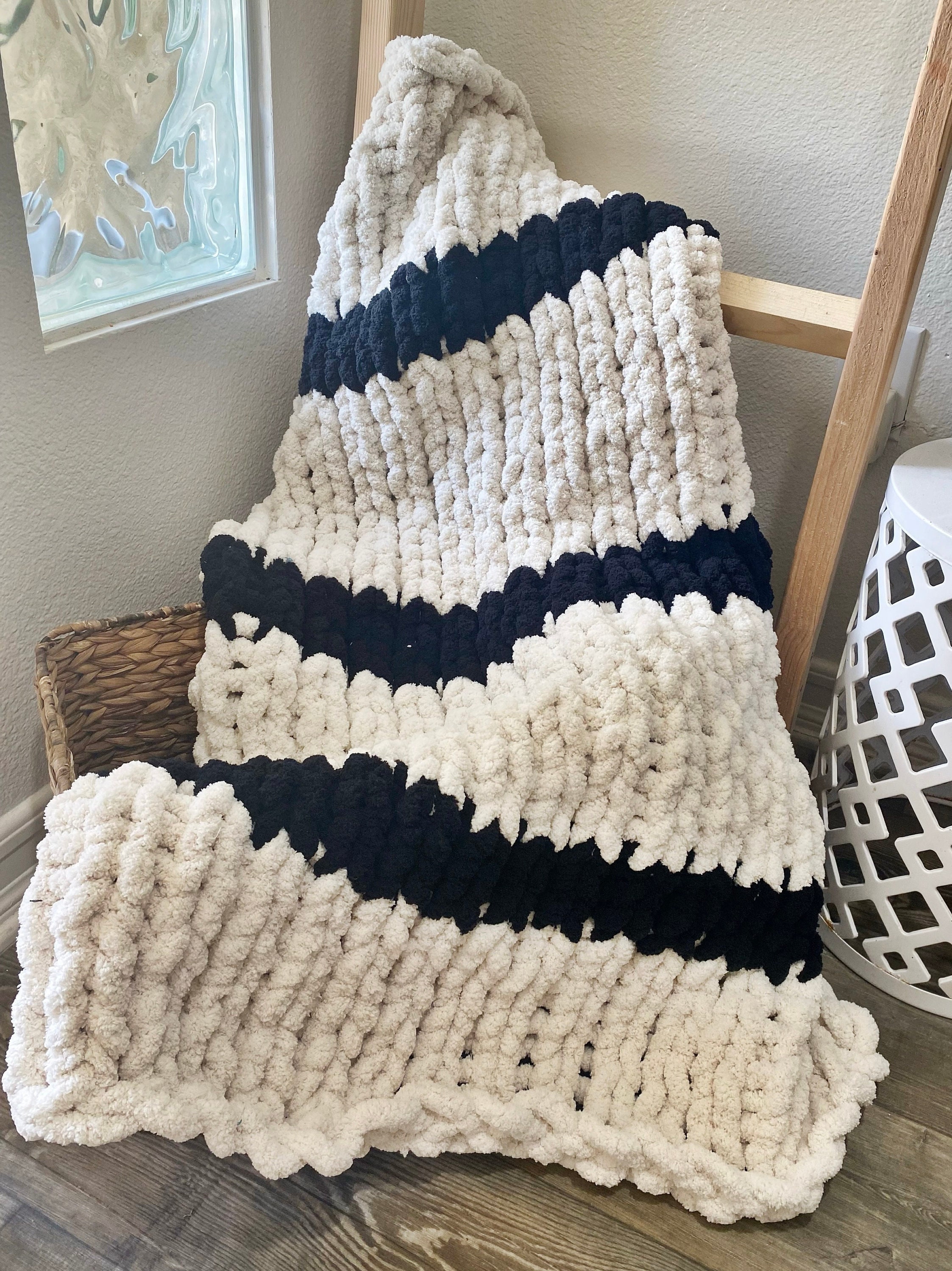 Two Tone Chunky Knit Blanket - Etsy Two Tone Chunky Knit Blanket - Etsy