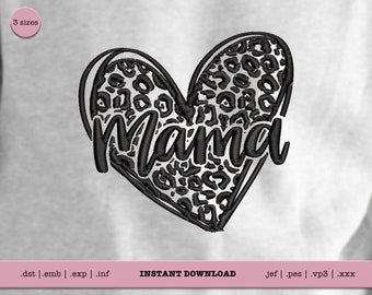 Op de afbeelding: Zwart-wit borduurontwerp van een hart met een luipaardprint en het woord "Mama" erin. Het ontwerp is geschikt voor borduurmachines.