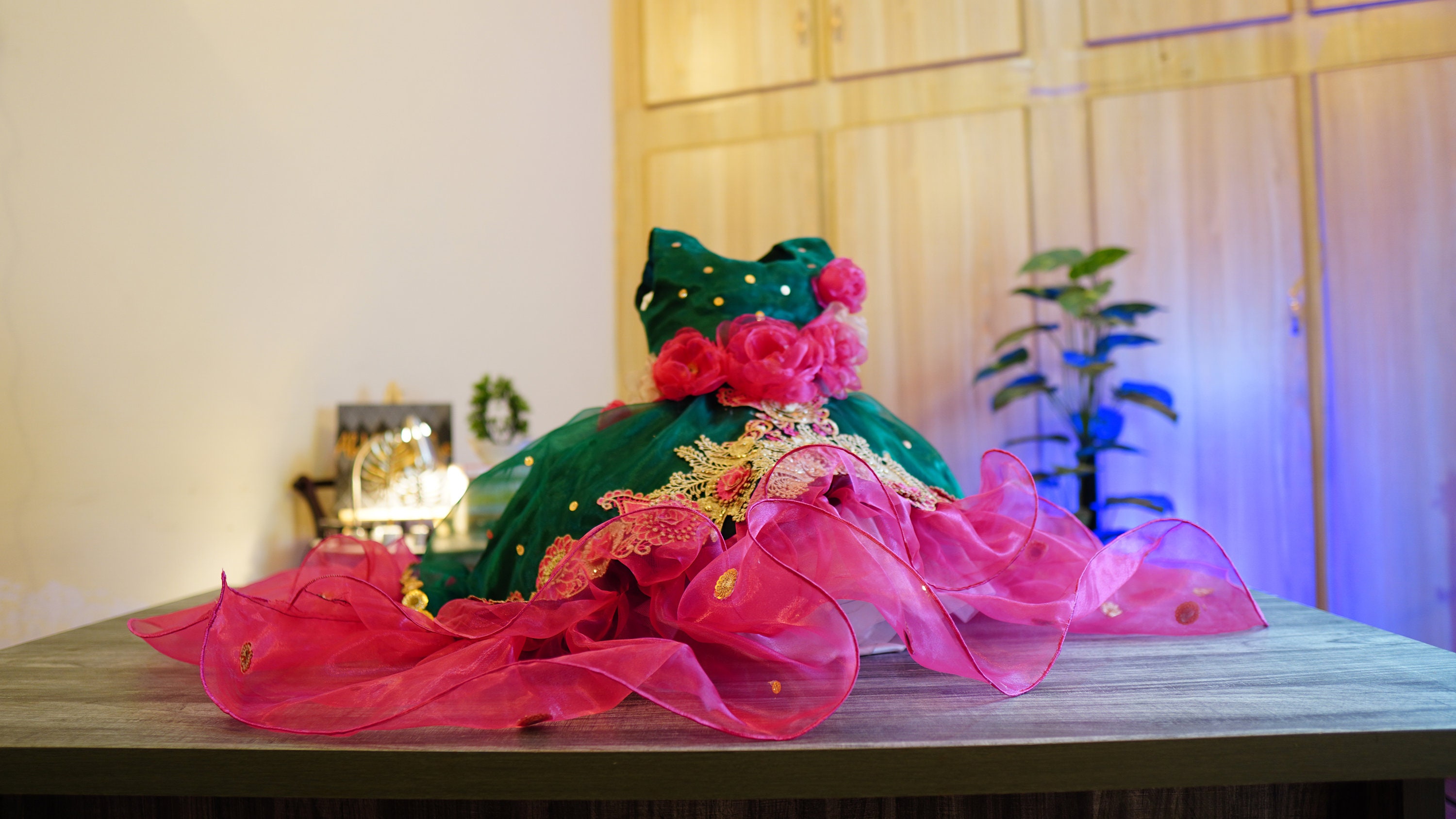 Girl baby frocks online