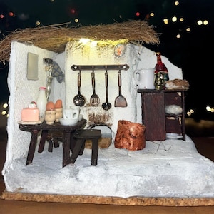 Miniature Irish Thatched Cottage front