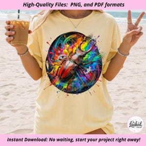 Peut inclure: Un t-shirt jaune clair avec une illustration vibrante et colorée d'un scarabée sur un fond arc-en-ciel. Le motif comprend des éclaboussures de peinture et des éléments en forme d'engrenages. Le texte en haut dit "High-Quality Files: PNG, and PDF formats" et en bas "Instant Download: No waiting, start your project right away!"