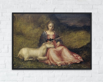 Könnte beinhalten: Gerahmtes Kunstwerk, das eine Frau in einem rosa Kleid mit einem Einhorn zeigt. Das Gemälde hat einen klassischen Stil mit einer gedämpften Farbpalette aus Grün, Braun und Rosa. Das Kunstwerk ist in einem schwarzen Rahmen gerahmt.