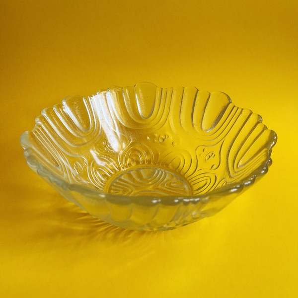 Miloslav Kubinec clear pressed glass bowl, 1970s, UNION Glass, Hermanova Hut Glassworks, Czechoslovakia