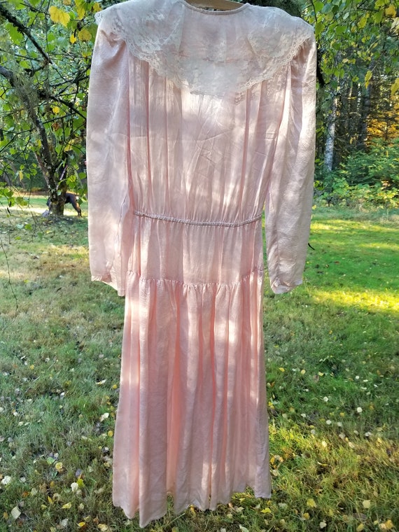Vintage Pretty in Pink Silk Dress with Lace - image 6