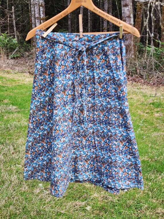 Vintage Calico Wrap Skirt - image 2