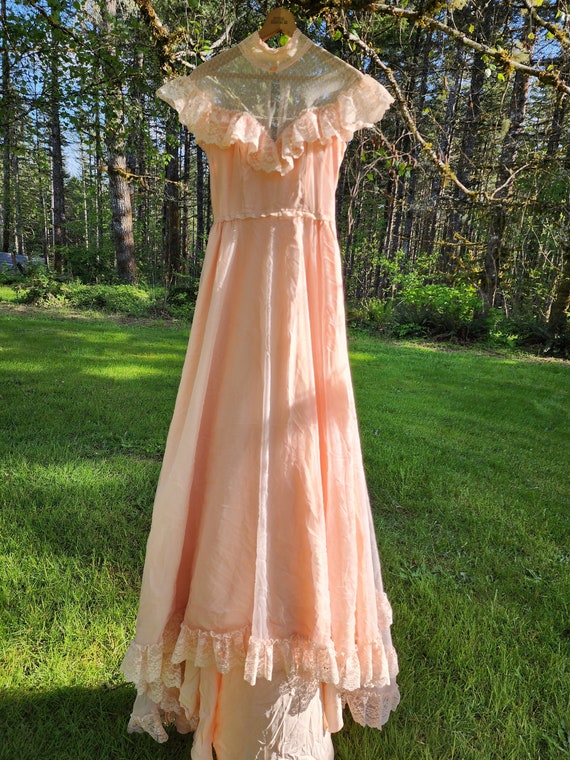 GORGEOUS Peach 70s MAXI Dress