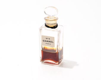 CHANEL ALLURE 1.2 Oz Eau De Toilette Spray, Launched in 1996, a