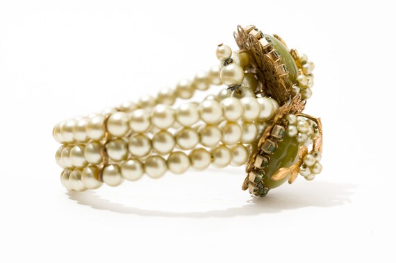 Vintage Faux Pearl and Green Layered Bracelet and… - image 7