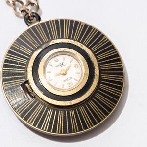 Medana Pendant Watch - Etsy display picture 1