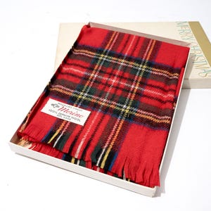 Bufanda vintage de lana merino, Zephyr, cuadros rojos, tartán