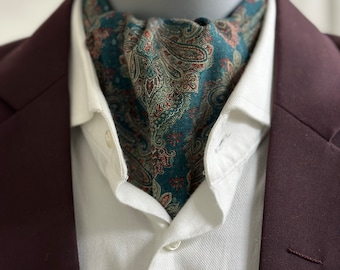 Woolen Touch Paisley Print Cravat – Luxurious Feel Ascot Tie, Vintage Inspired Unisex Neckwear
