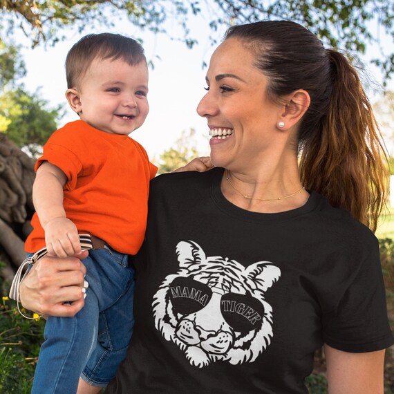 cute mom graphic tees
