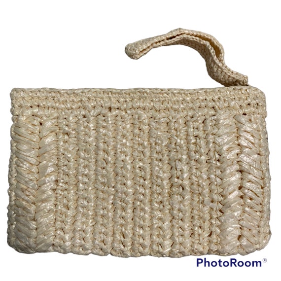 Vintage Straw Clutch with Wrist Strap. Beautiful … - image 4